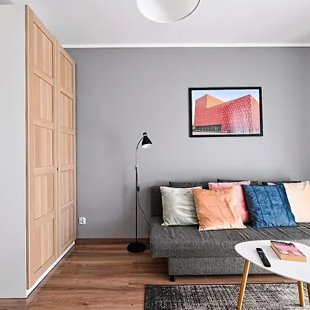 Golden Apartments/op25 דירה *