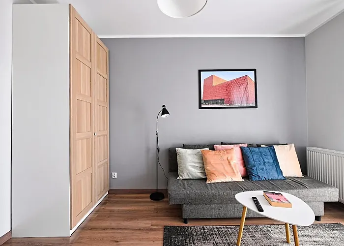 Golden Apartments/op25 Apartment *